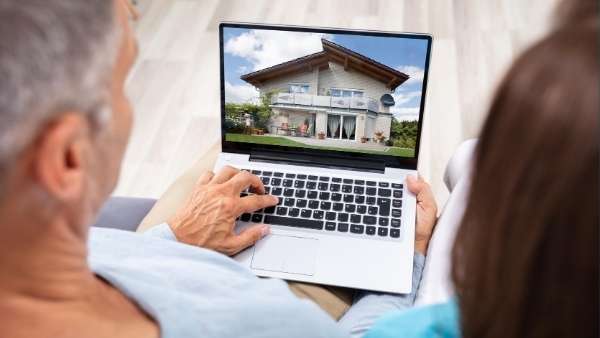 Here are seven tips for selling your home during the pandemic.